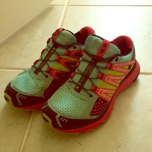 Salomon trail running shoe